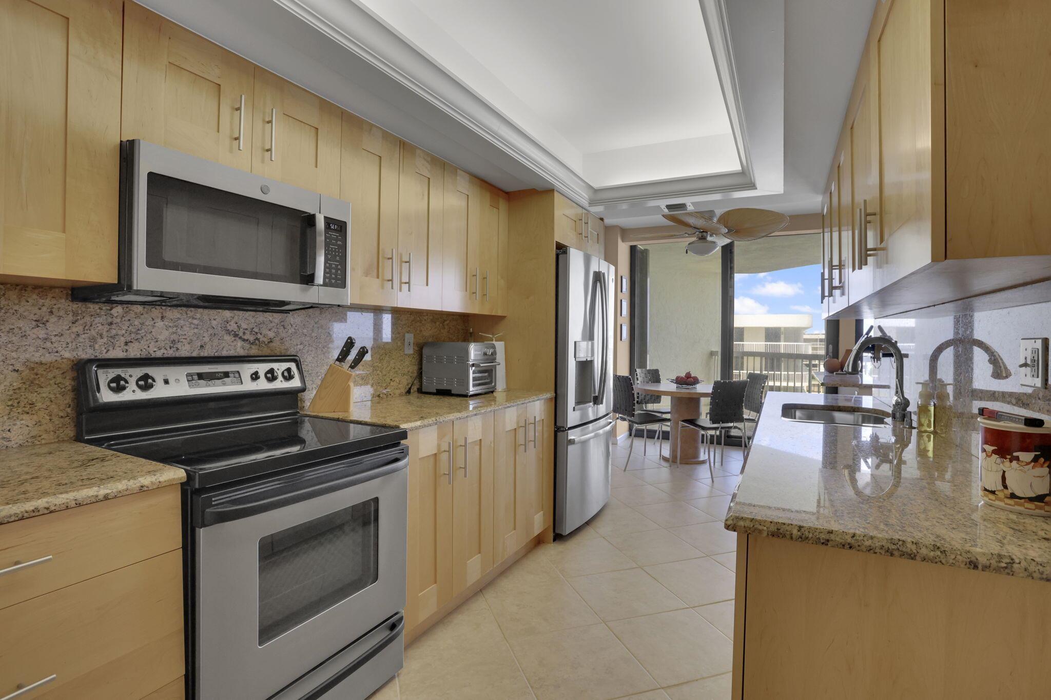 MERIDIAN OF PALM BEACH CO - Residential
