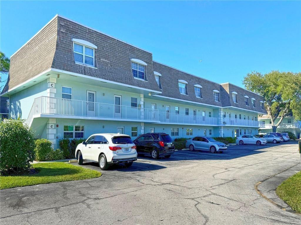 1901 Indian River Boulevard 104C