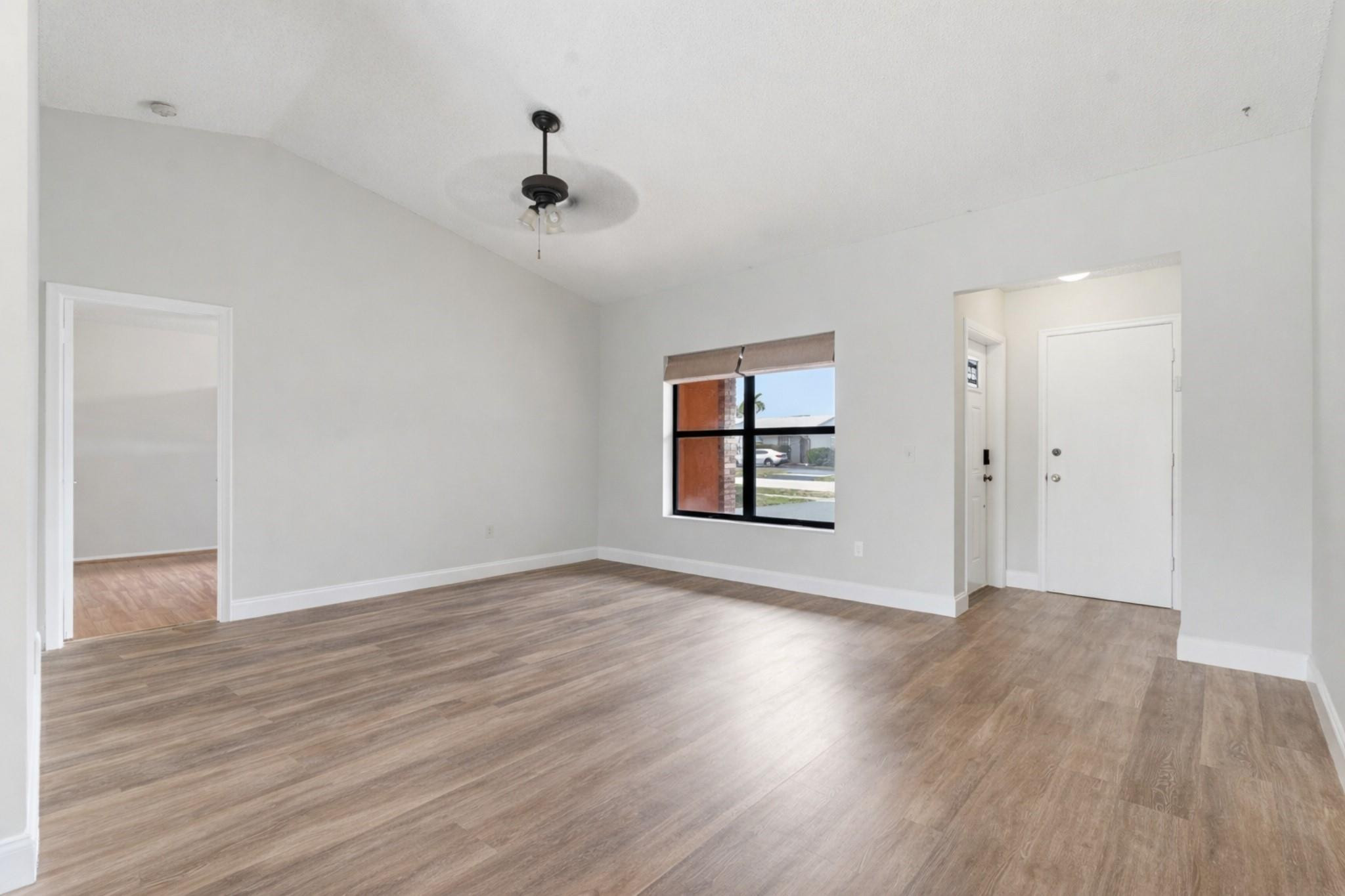 Sunrise Golf Village - Residential