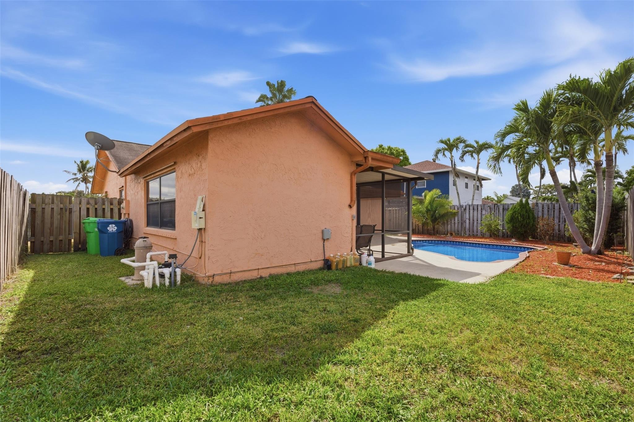 Sunrise Golf Village - Residential