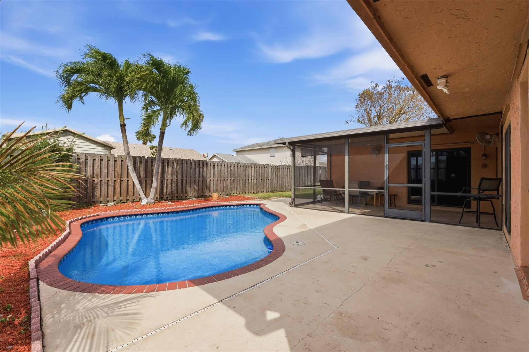 Sunrise Golf Village - Residential