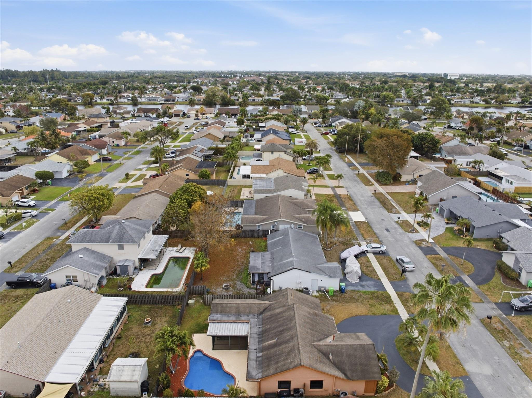 Sunrise Golf Village - Residential