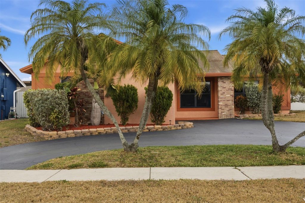 Photo of 11841 NW 39th Place, Sunrise, FL 33323 (MLS # F10555354)