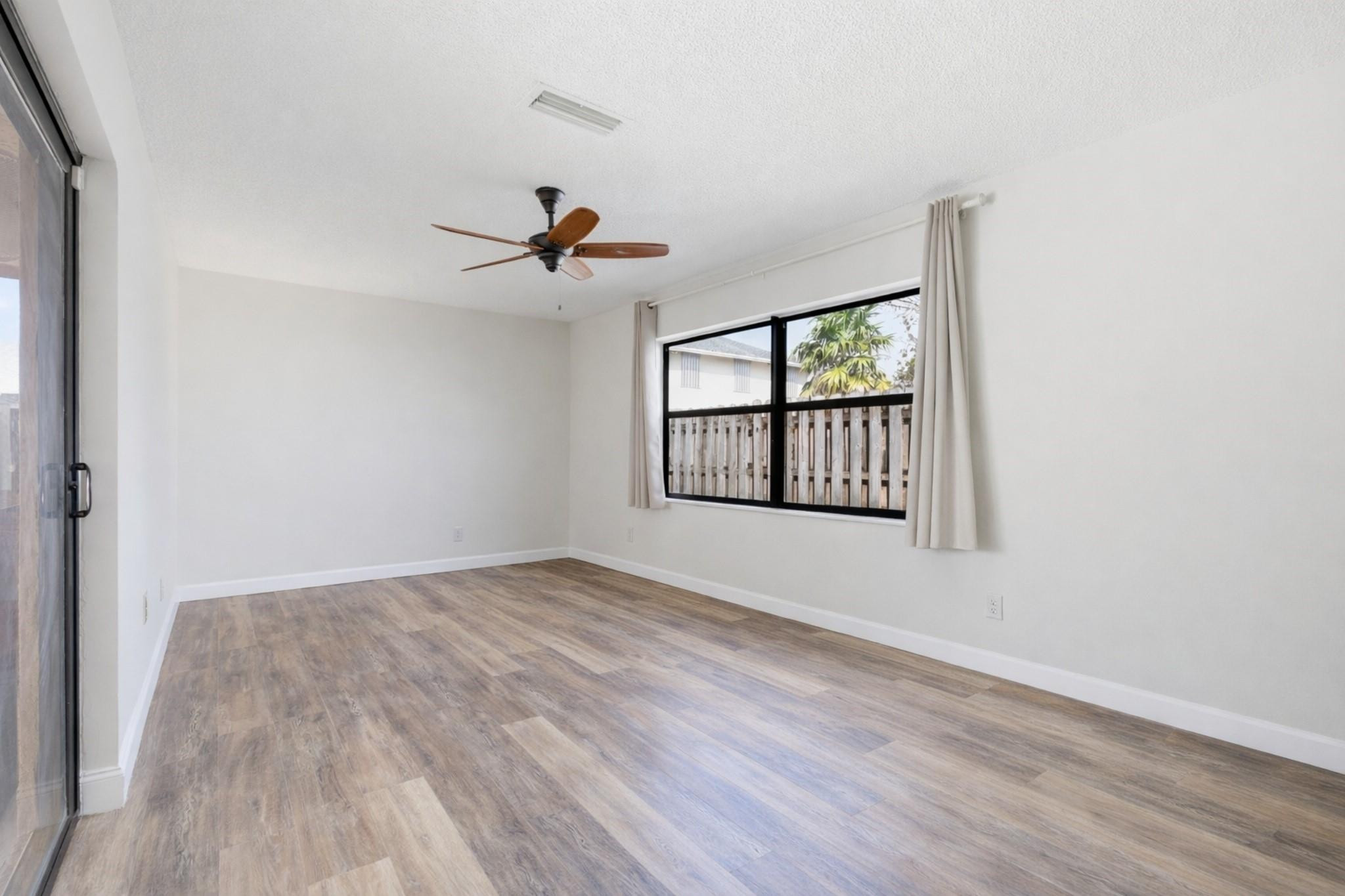 Sunrise Golf Village - Residential