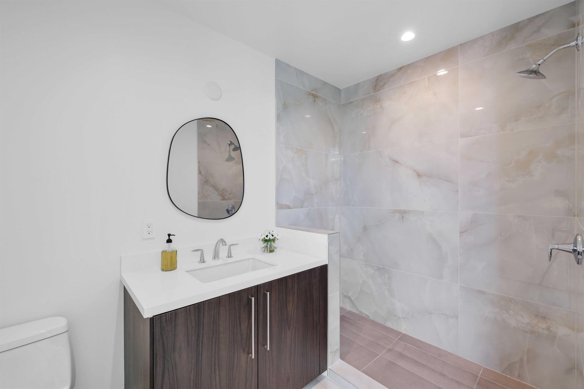 ROYAL PALM RESIDENCES CON - Residential