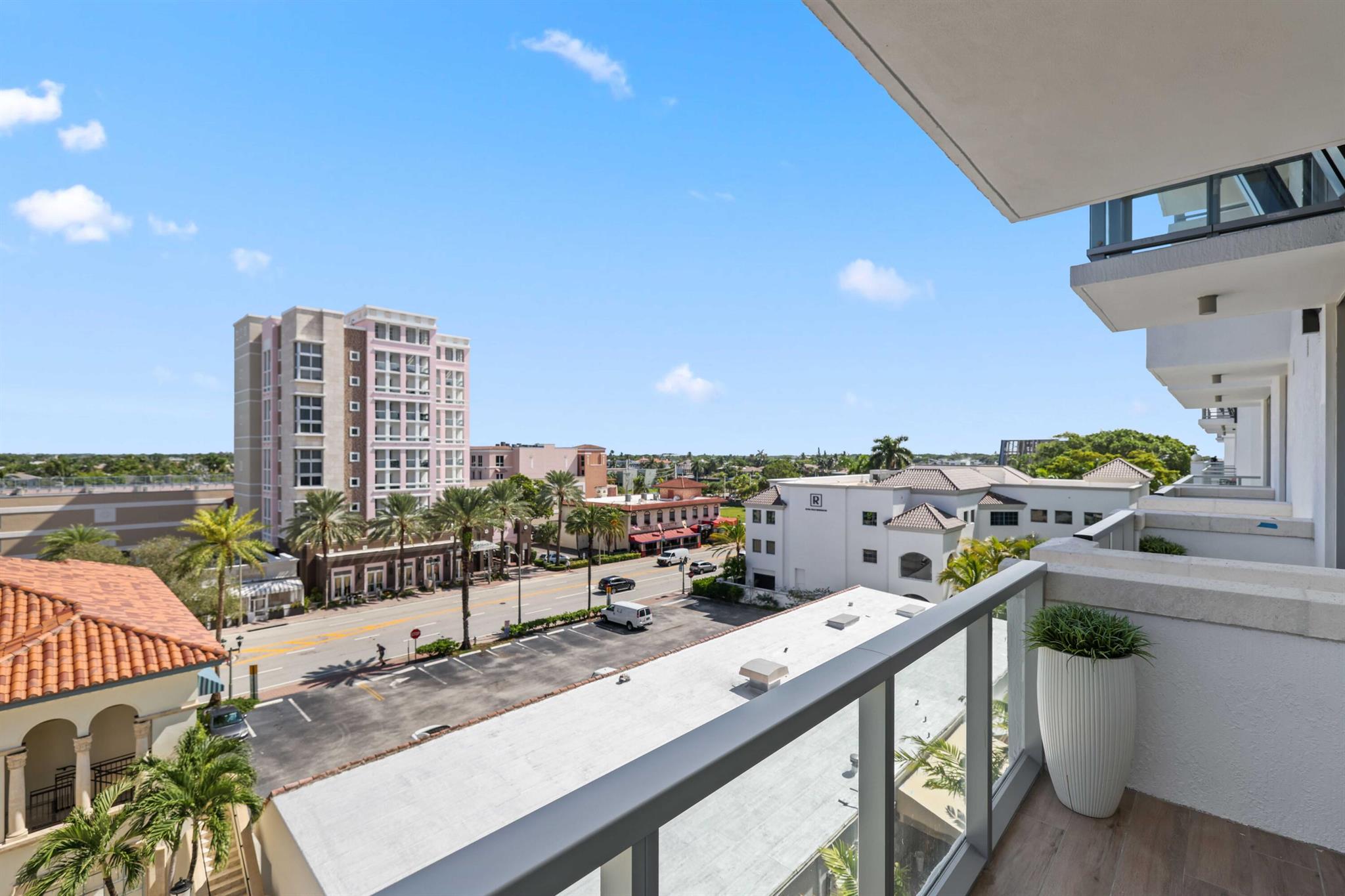 ROYAL PALM RESIDENCES CON - Residential