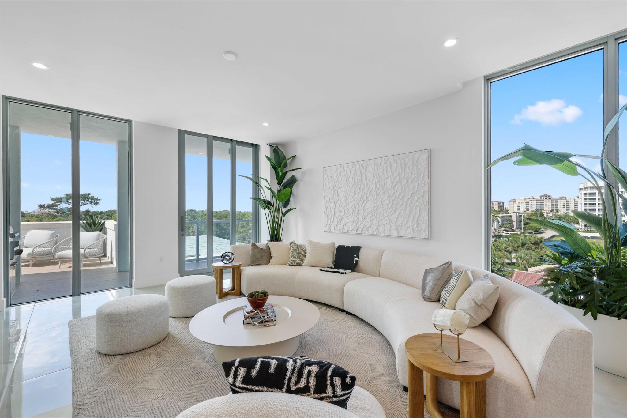 ROYAL PALM RESIDENCES CON - Residential