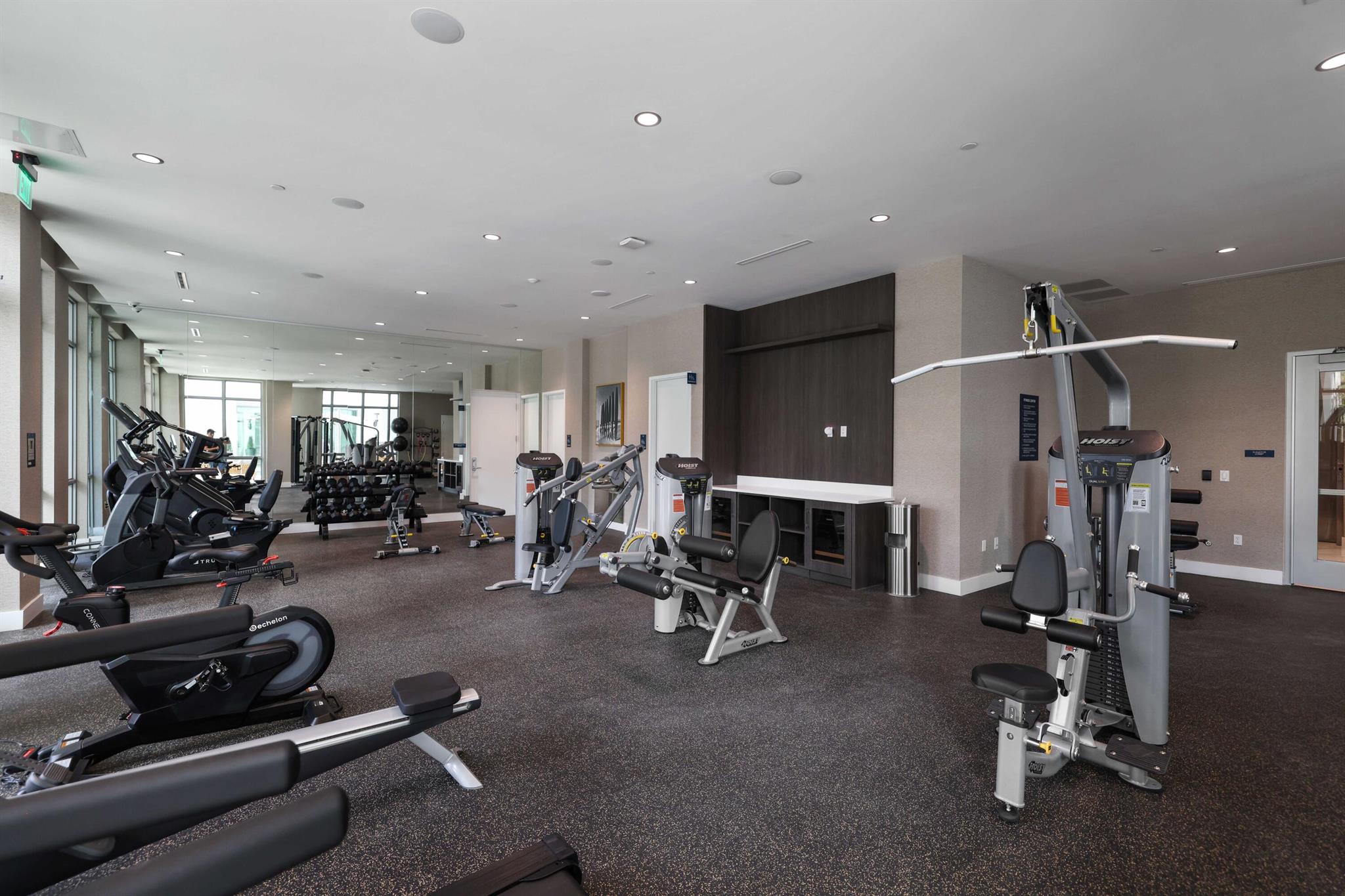 ROYAL PALM RESIDENCES CON - Residential