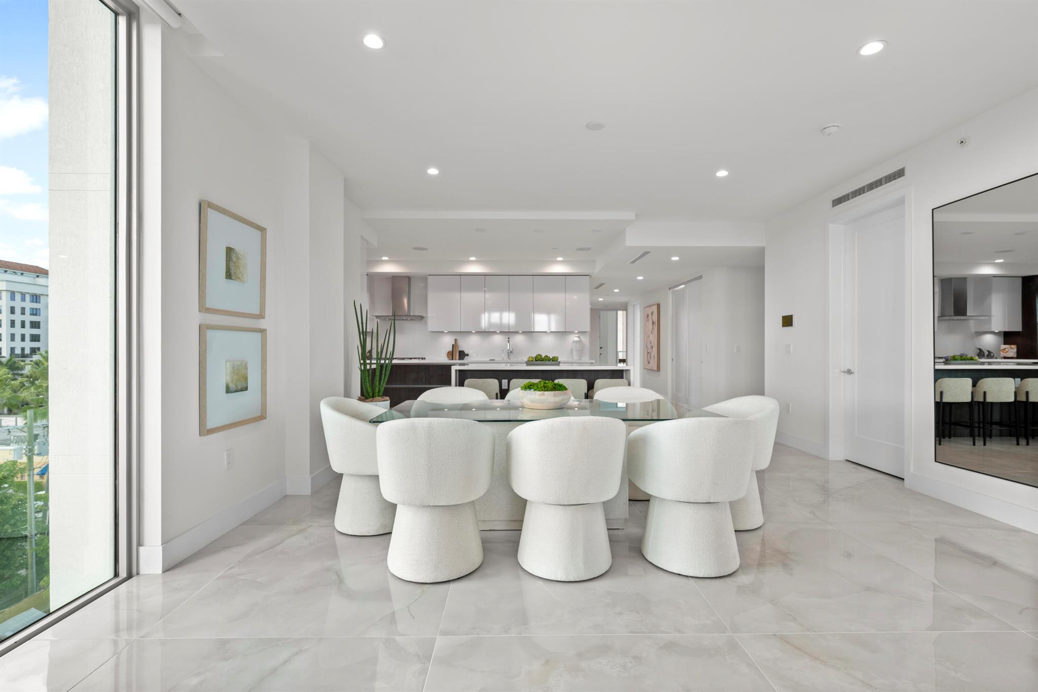 ROYAL PALM RESIDENCES CON - Residential