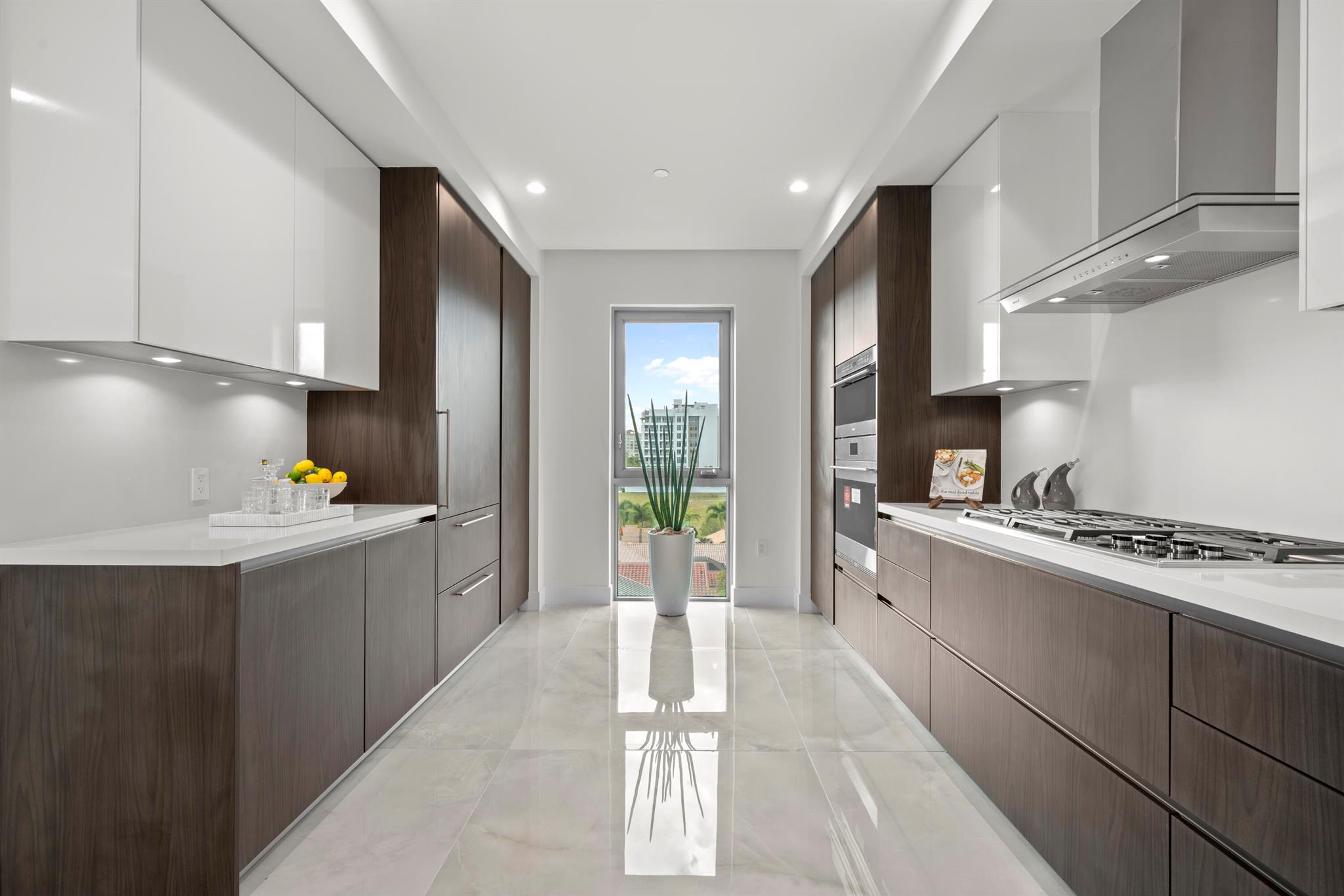 ROYAL PALM RESIDENCES CON - Residential