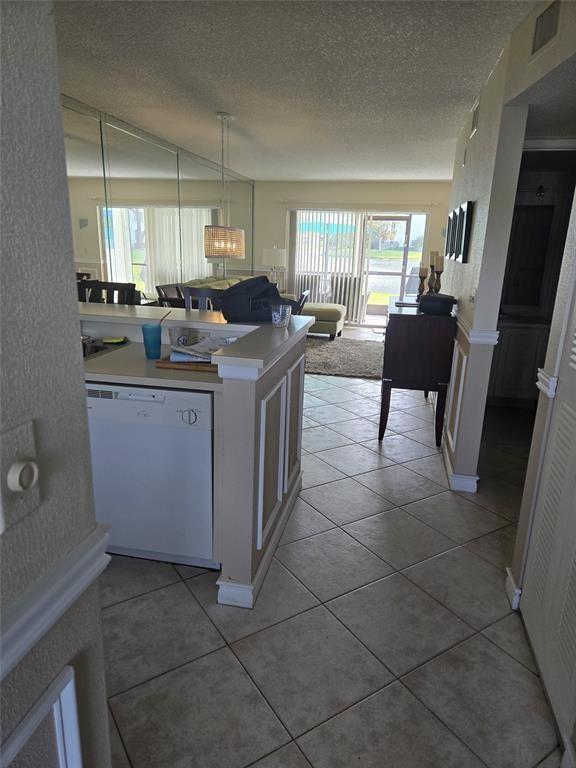 2226 N Cypress Bend Dr 109