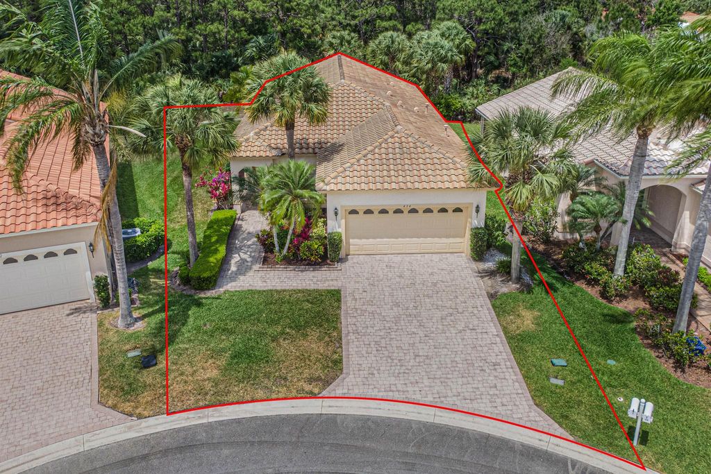 Photo of 434 NW Lismore Lane, Port Saint Lucie, FL 34986 (MLS # R10977331)