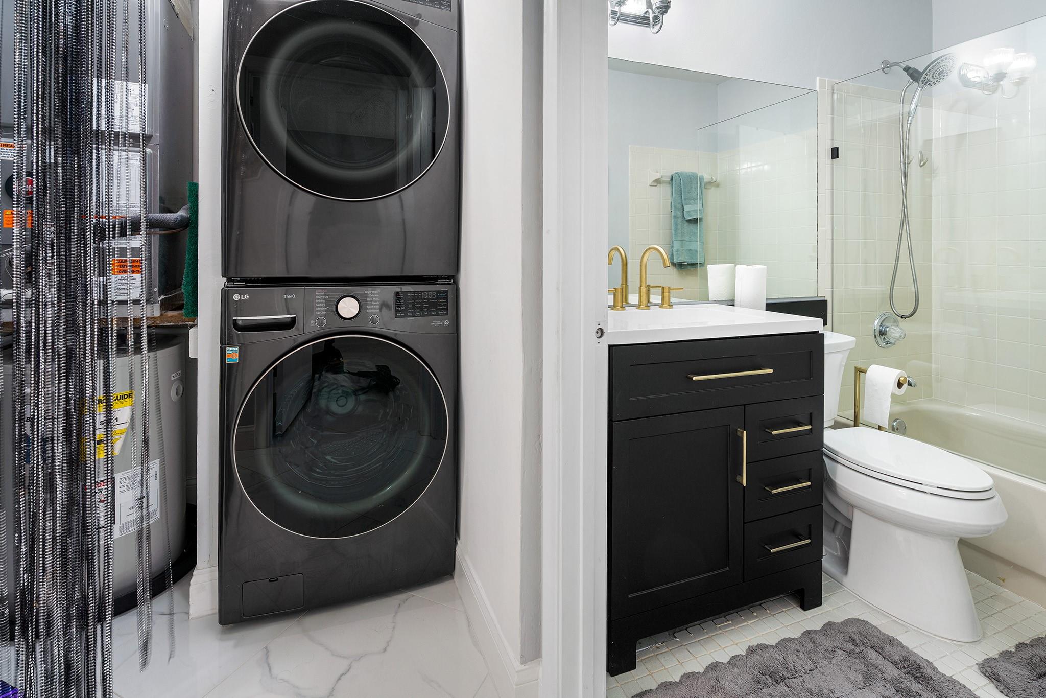 PINES OF OAKLAND FOREST W - Residential Lease