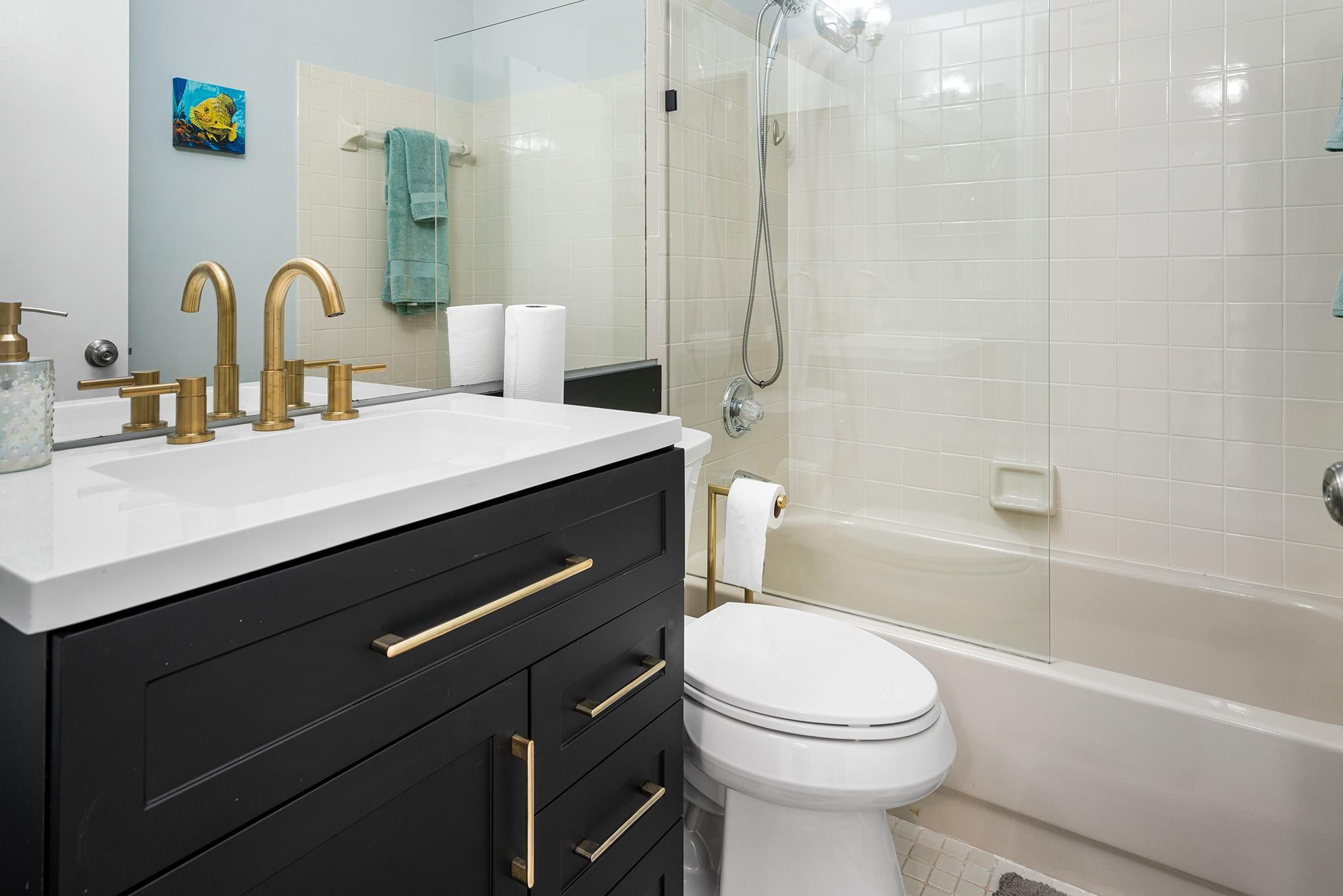 PINES OF OAKLAND FOREST W - Residential Lease