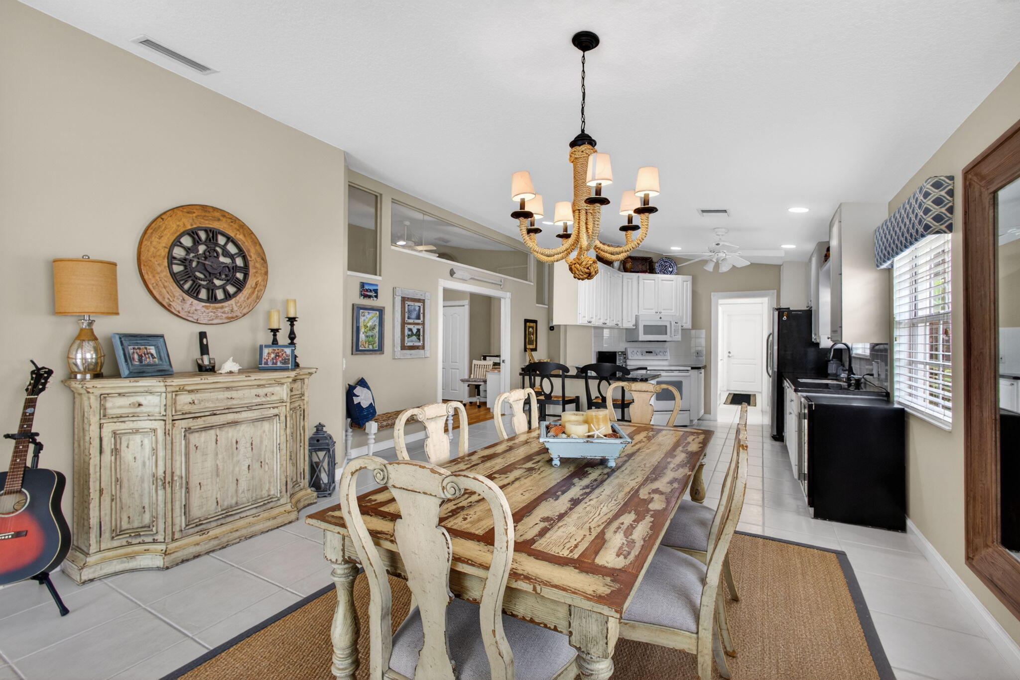 609 Hudson Bay Drive, Palm Beach Gardens, FL, 33410/$648,000 3 609 Hudson Bay Drive
