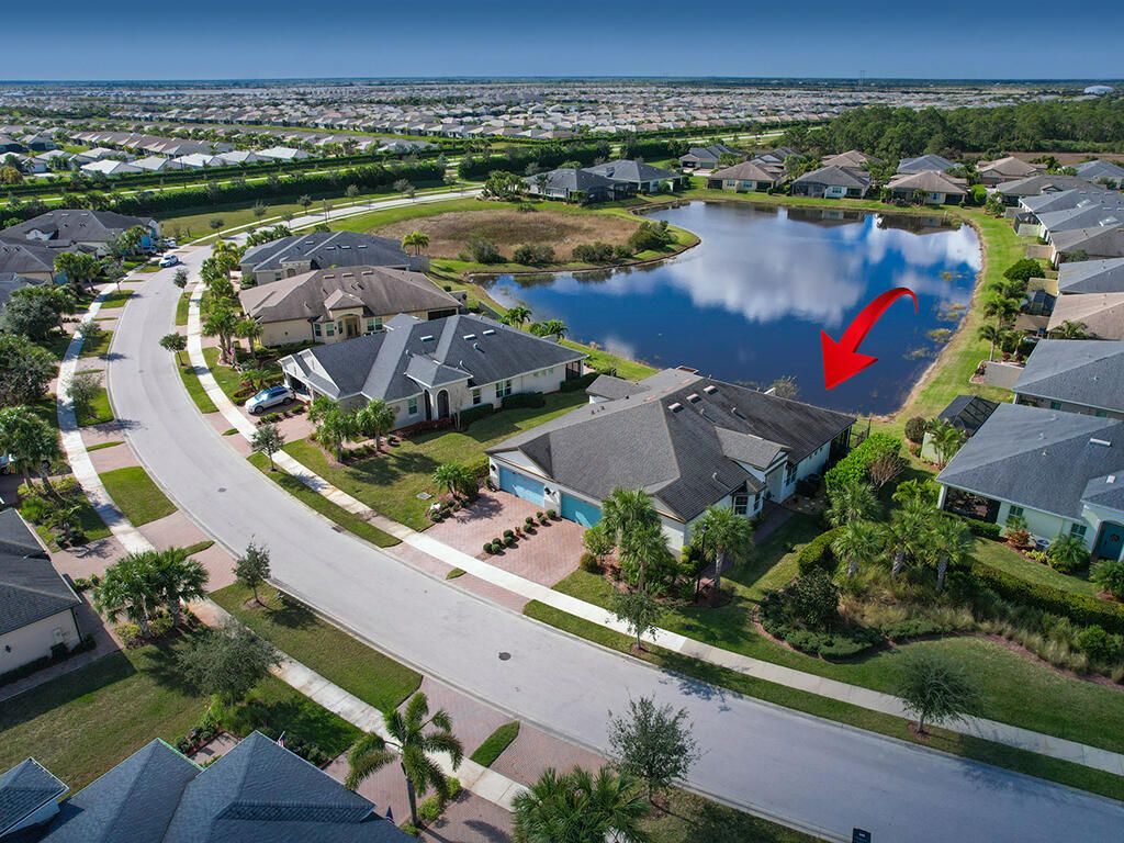 Photo of 11200 SW Winding Lakes Circle, Port Saint Lucie, FL 34987 (MLS # R11122828)