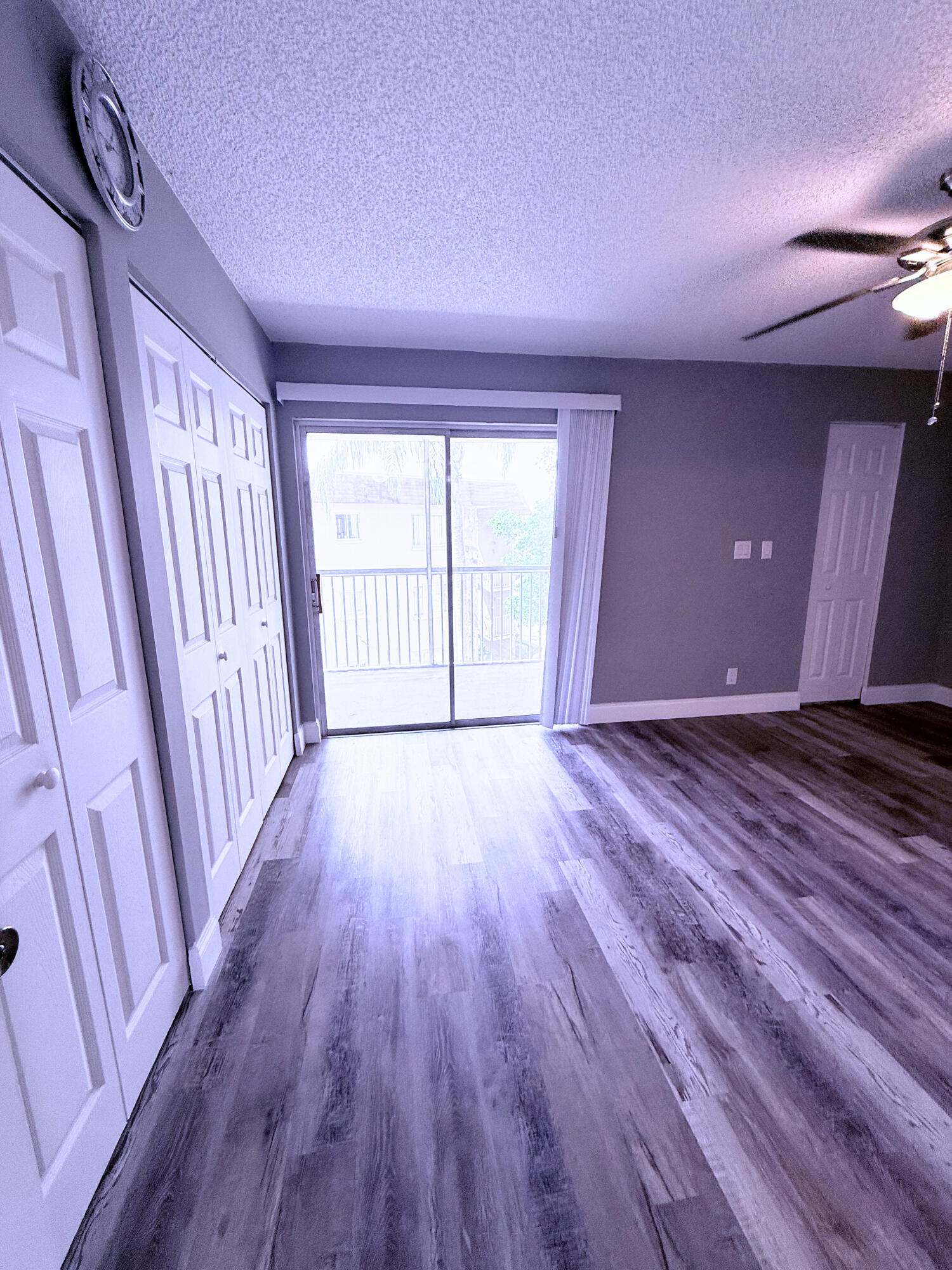 VILLAGE GREEN HAMPTON CON - Residential