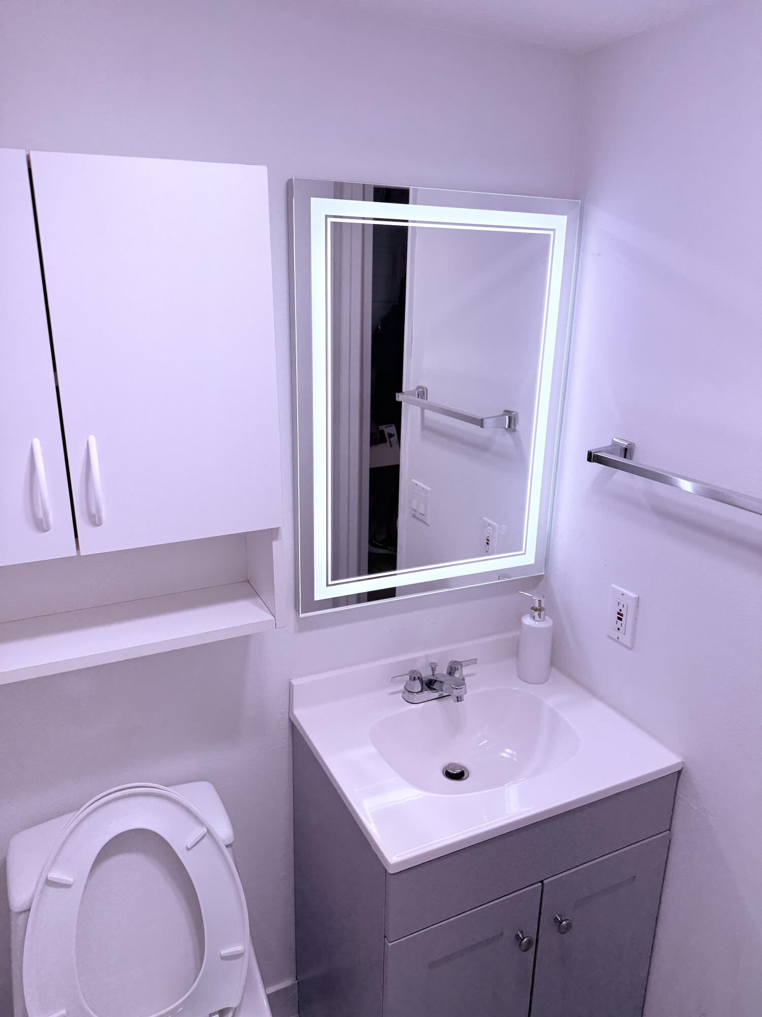 VILLAGE GREEN HAMPTON CON - Residential