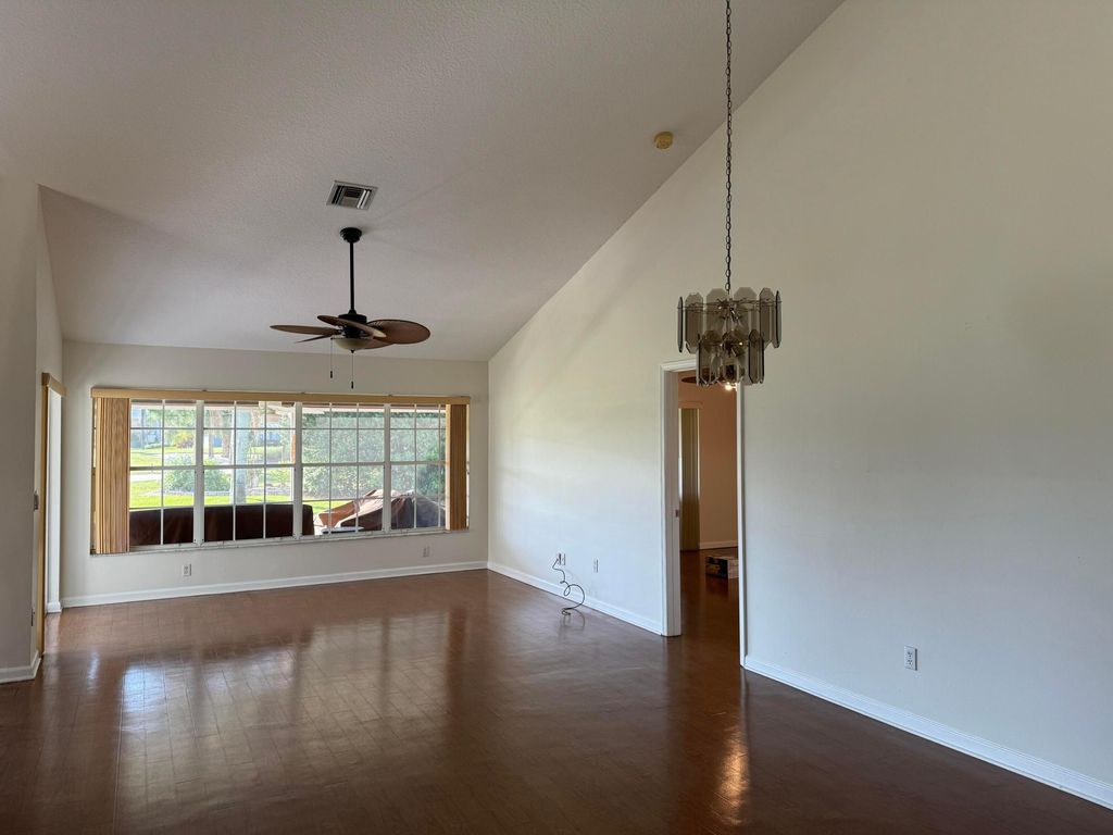 Photo of 295 Moccasin Trail W, Jupiter, FL 33458 (MLS # R10989217)