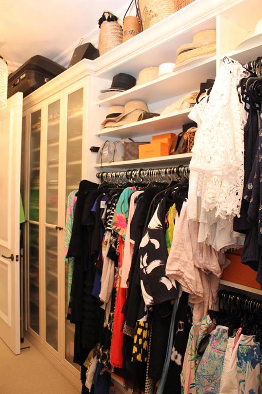 VENETIAN ISLES 1ST SEC - Residential