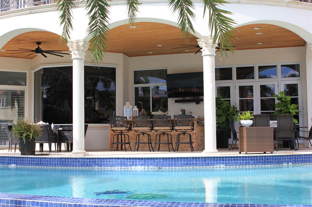 VENETIAN ISLES 1ST SEC - Residential