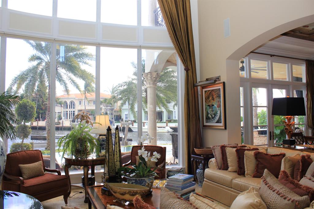 VENETIAN ISLES 1ST SEC - Residential