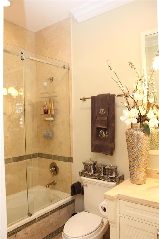 VENETIAN ISLES 1ST SEC - Residential