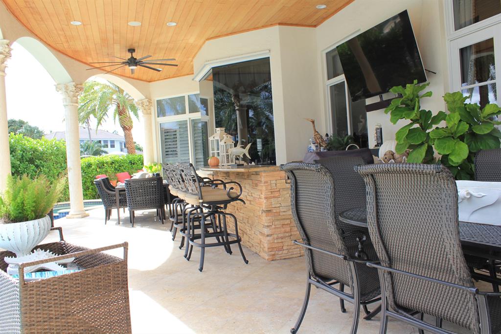 VENETIAN ISLES 1ST SEC - Residential