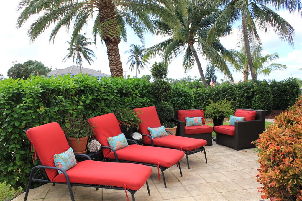 VENETIAN ISLES 1ST SEC - Residential