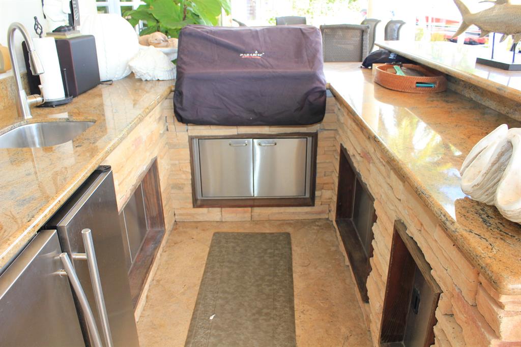 VENETIAN ISLES 1ST SEC - Residential