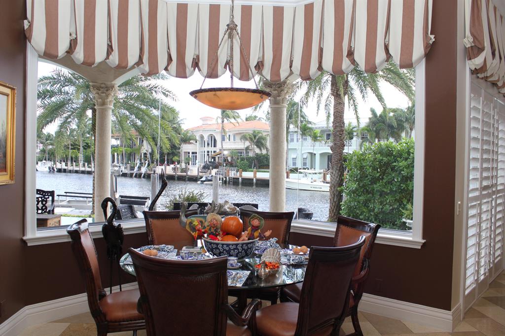 VENETIAN ISLES 1ST SEC - Residential