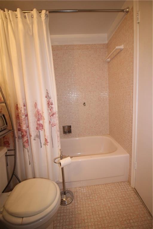 Farnham B Condo - Residential Lease