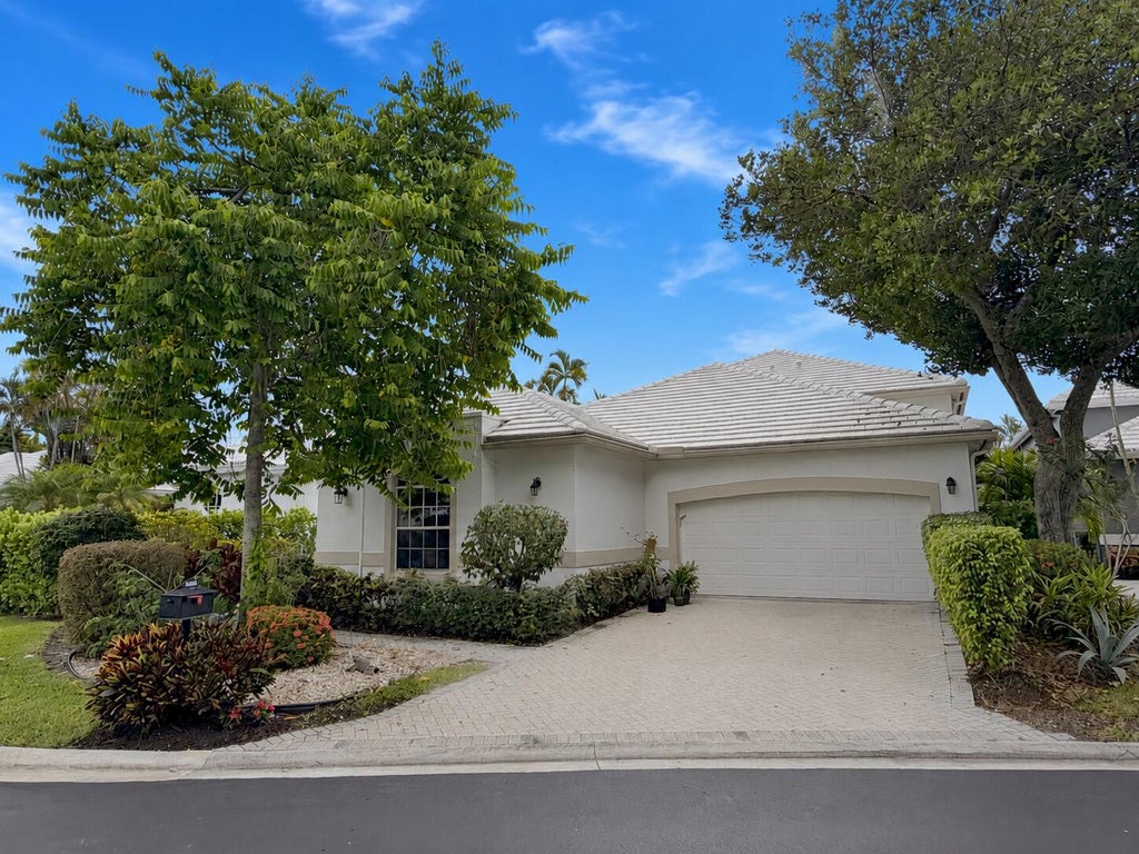 Photo of 16855 Chartley Court, Delray Beach, FL 33484 (MLS # B26044585)