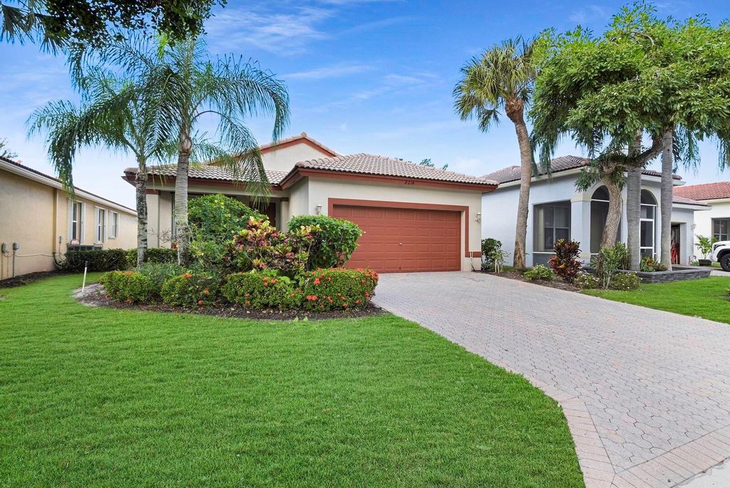 Photo of 8214 Bellafiore Way, Boynton Beach, FL 33472 (MLS # R11139871)