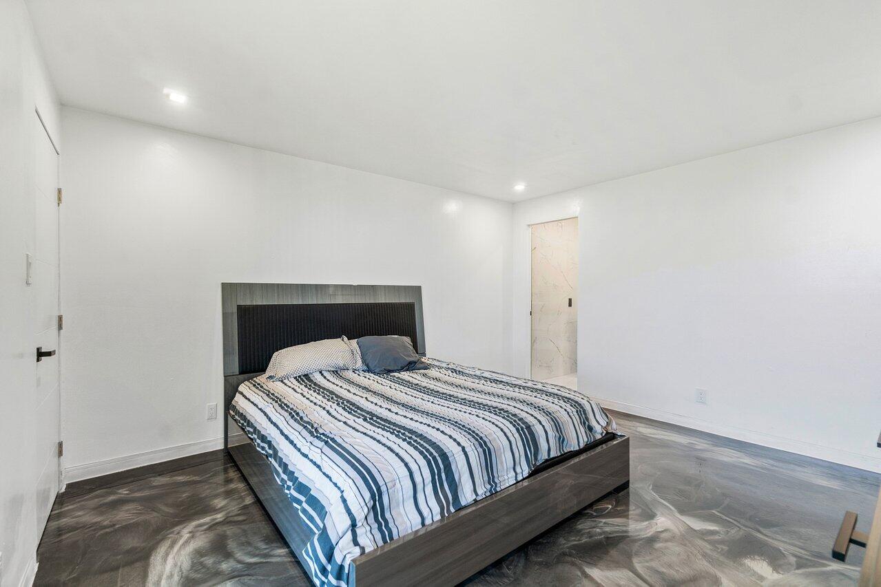 CYPRESS CHASE NORTH NO 2 CONDO - Residential