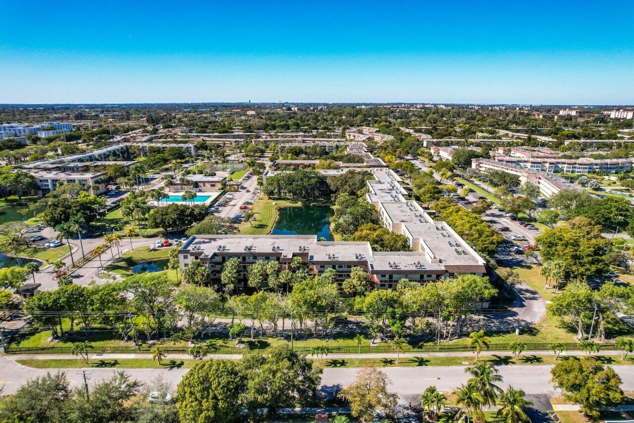 CYPRESS CHASE NORTH NO 2 CONDO - Residential