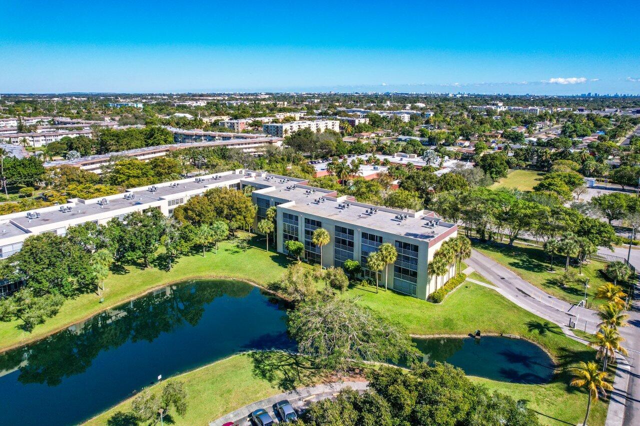 CYPRESS CHASE NORTH NO 2 CONDO - Residential