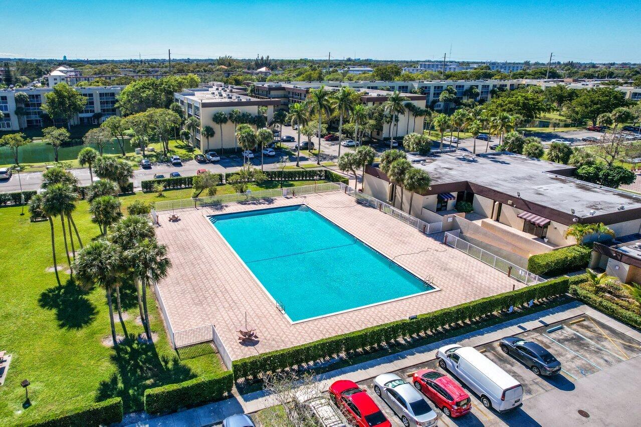 CYPRESS CHASE NORTH NO 2 CONDO - Residential