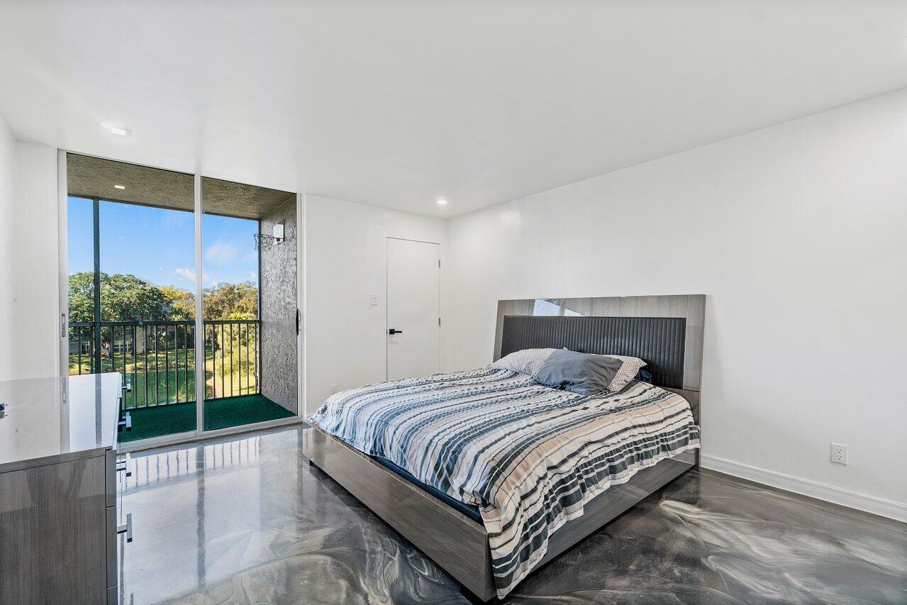 CYPRESS CHASE NORTH NO 2 CONDO - Residential