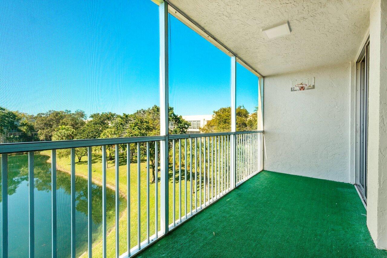 CYPRESS CHASE NORTH NO 2 CONDO - Residential