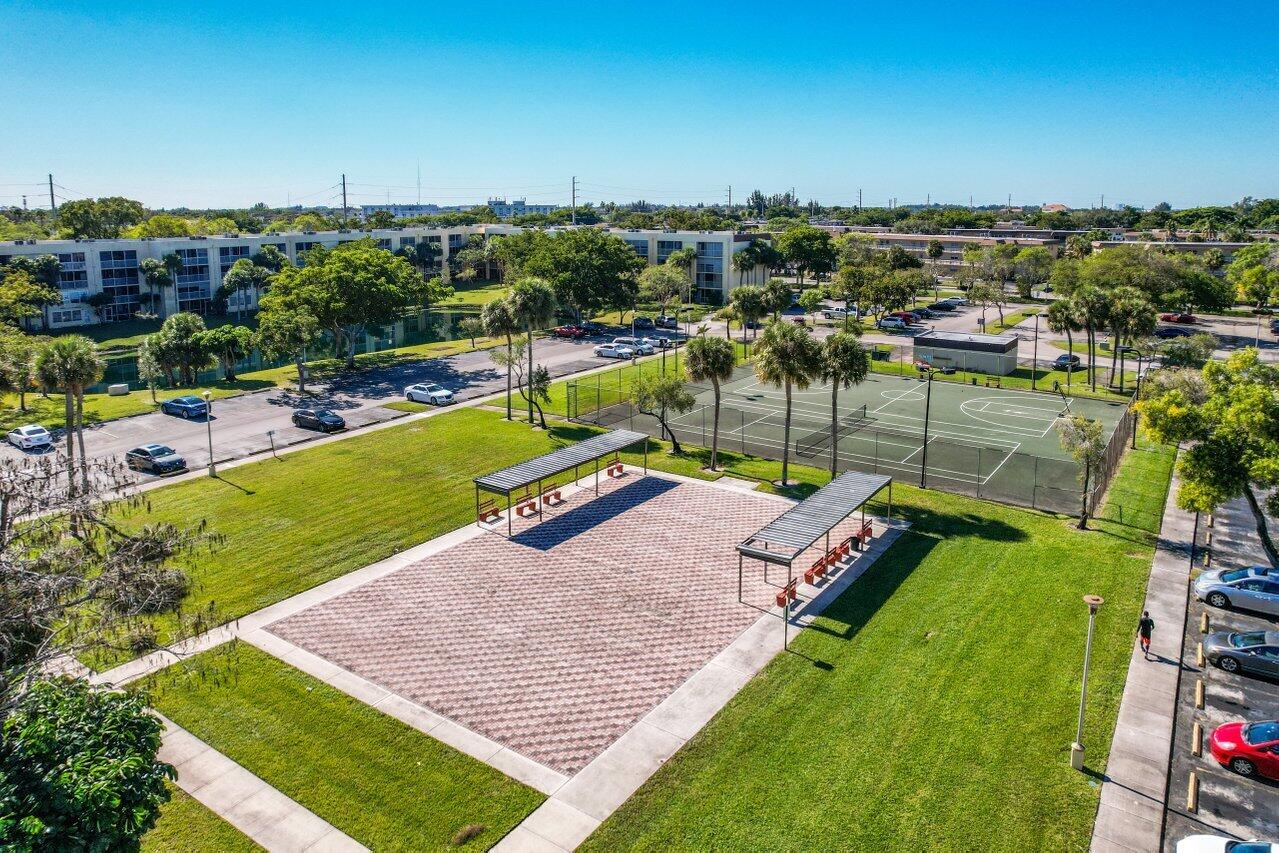 CYPRESS CHASE NORTH NO 2 CONDO - Residential