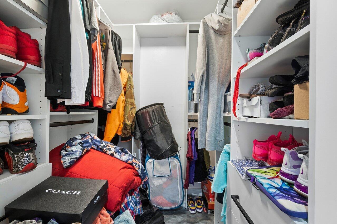 CYPRESS CHASE NORTH NO 2 CONDO - Residential