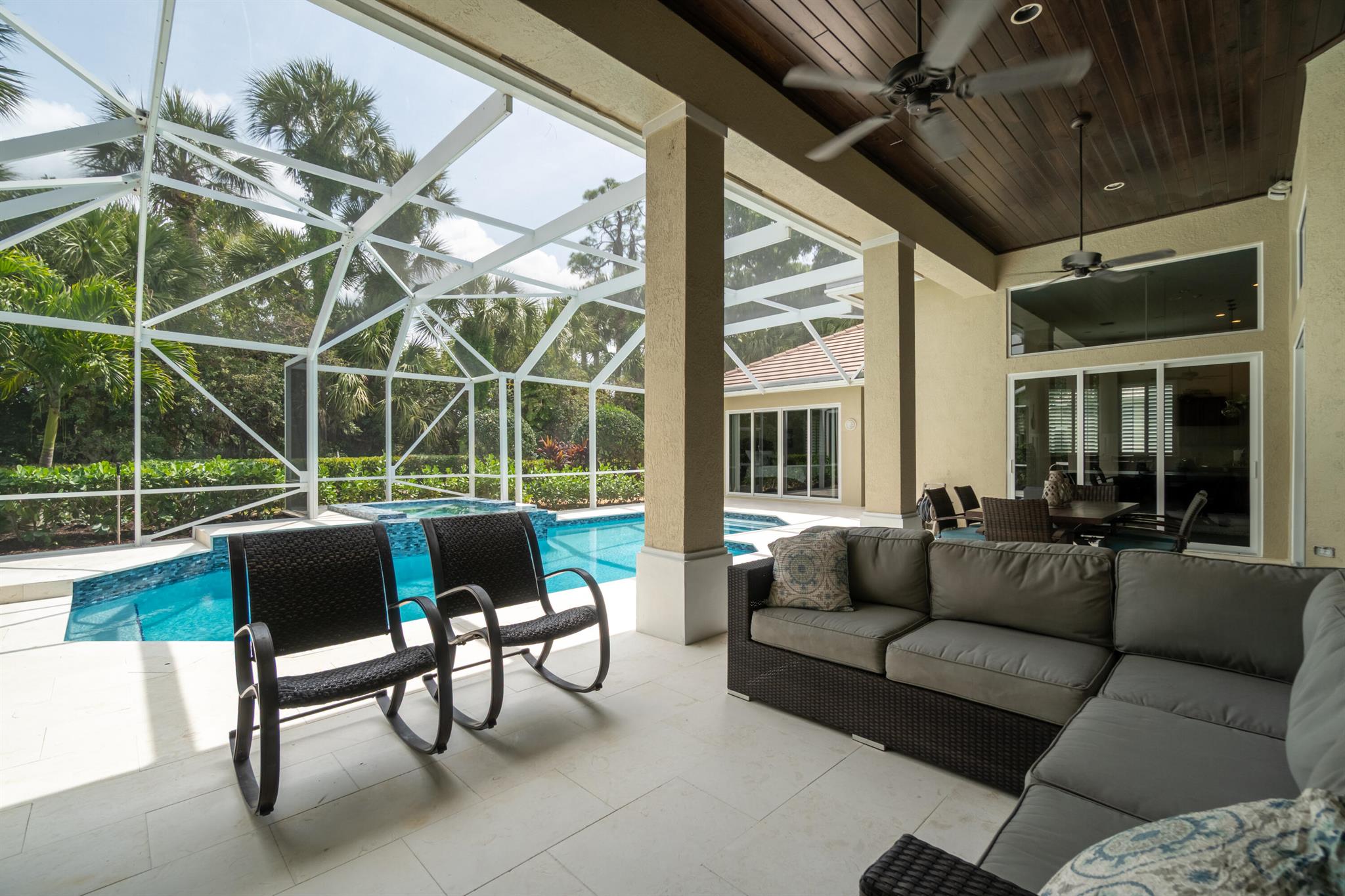 BREAKERS WEST 16 - Residential