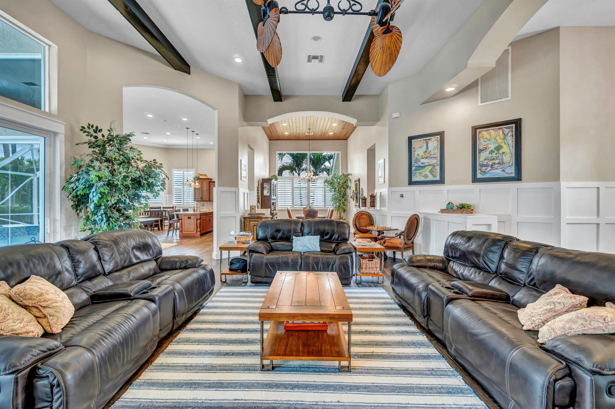 BREAKERS WEST 16 - Residential