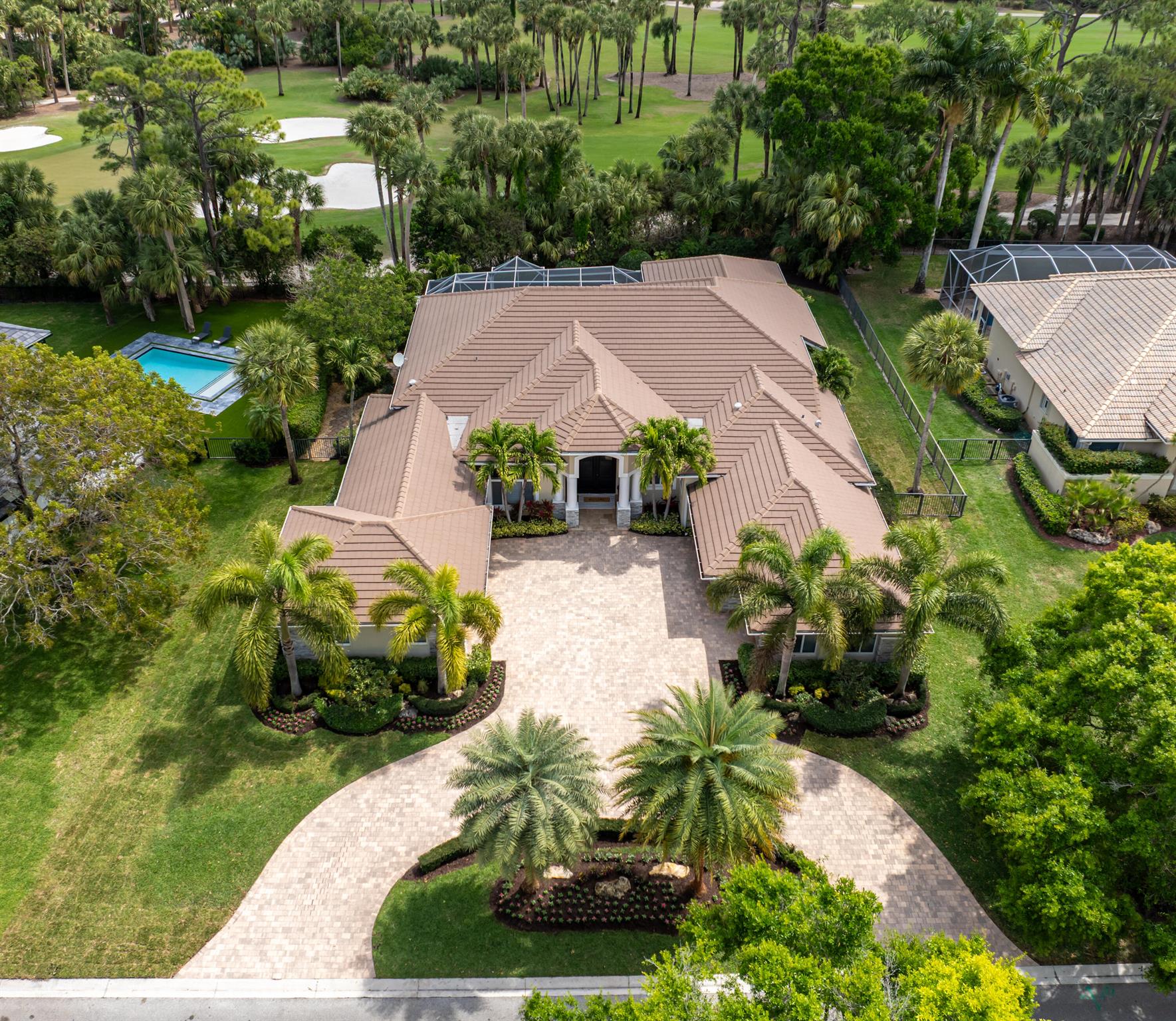 BREAKERS WEST 16 - Residential