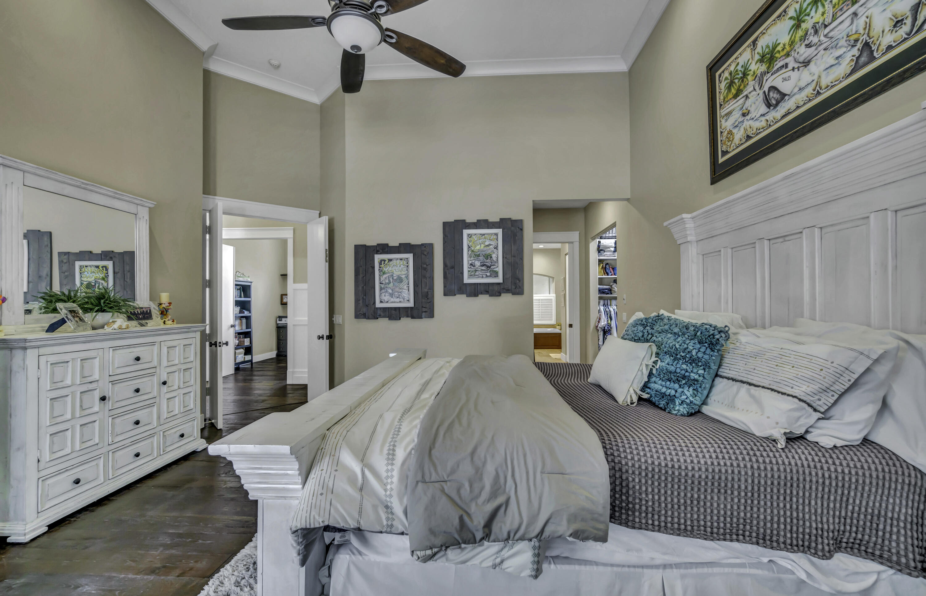 BREAKERS WEST 16 - Residential