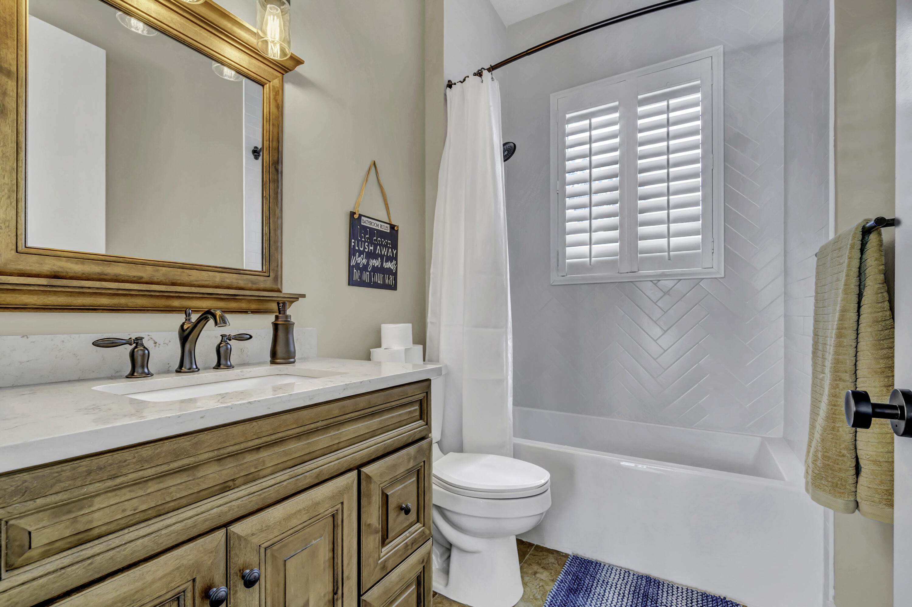 BREAKERS WEST 16 - Residential