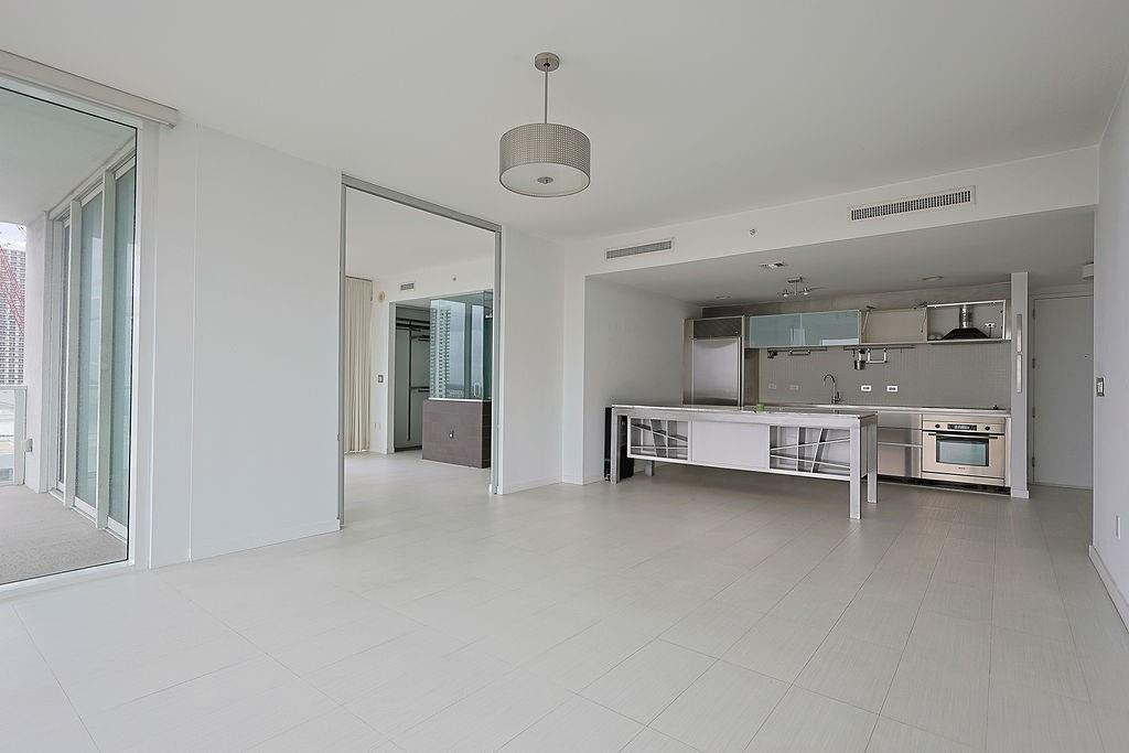 TEN MUSEUM PK RESIDENTIAL CONDO - Residential