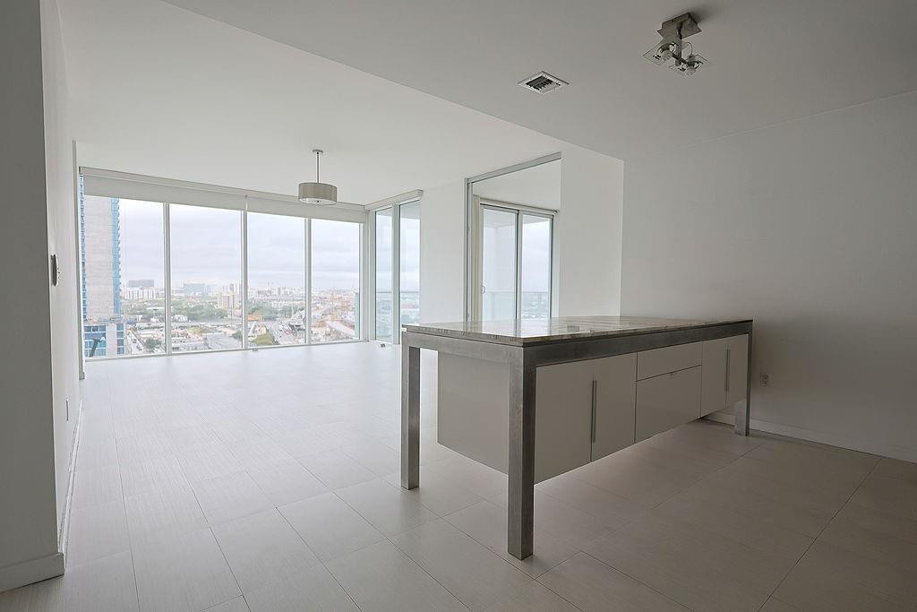 TEN MUSEUM PK RESIDENTIAL CONDO - Residential