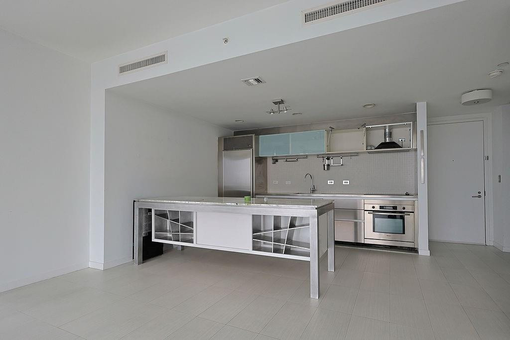 TEN MUSEUM PK RESIDENTIAL CONDO - Residential